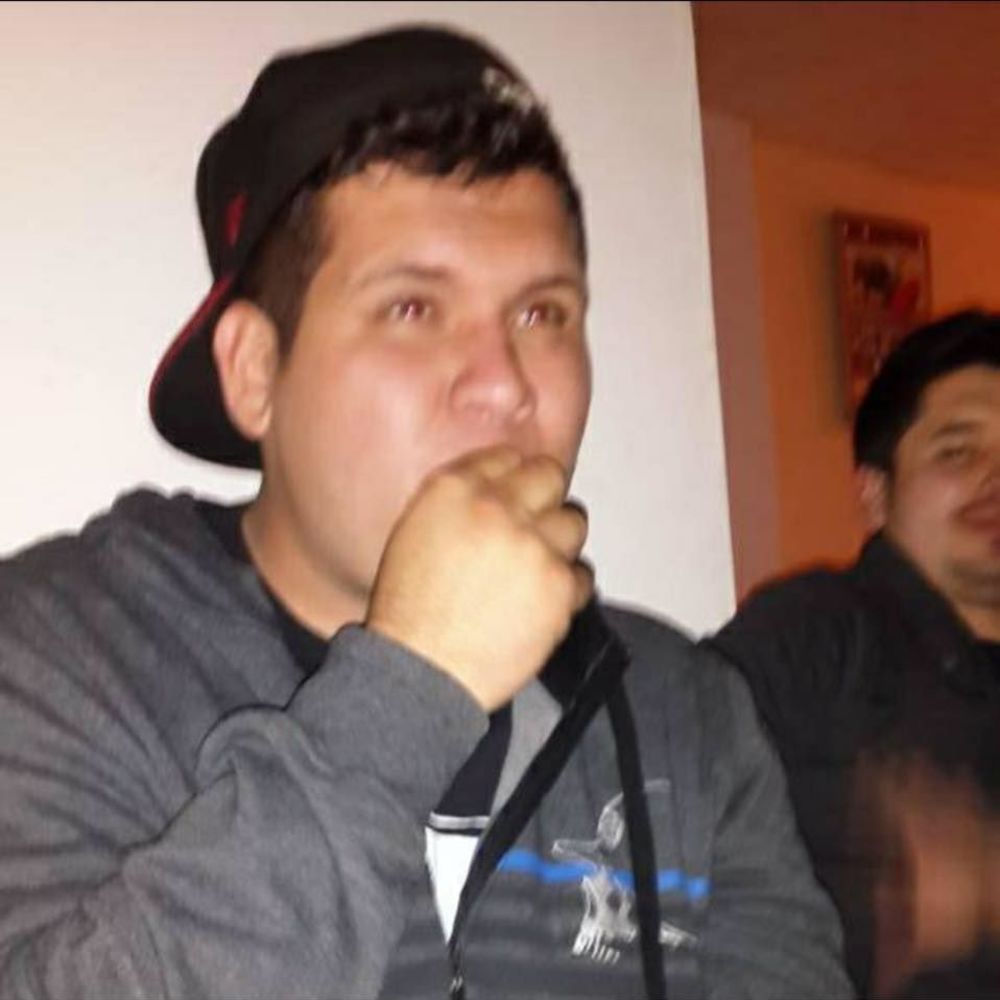 Meet your Posher, Luis